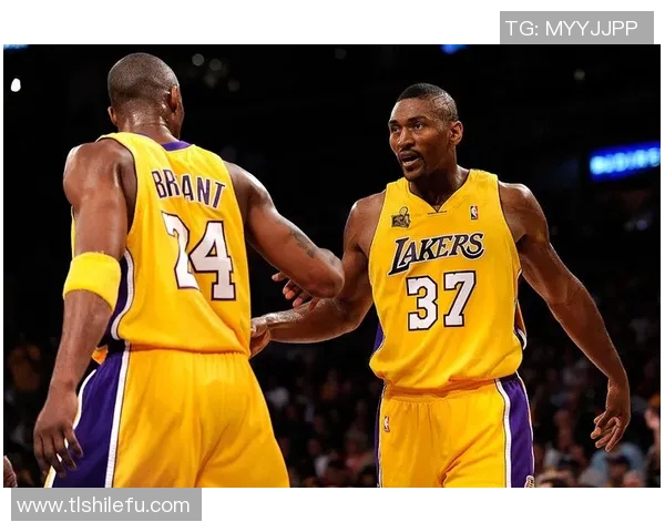 06年皮尔斯与科比的巅峰对决回顾与分析