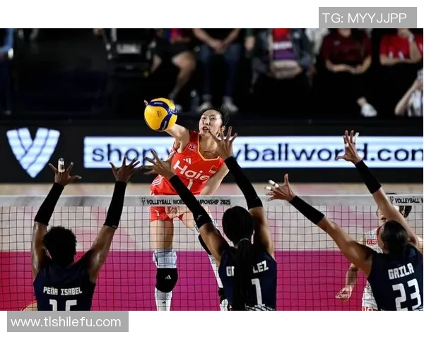 2014年女排世界杯精彩对决中国女排迎战强敌巴西队的巅峰之战