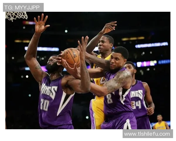 2018年11月11日国王队与湖人队激烈对决精彩回顾与赛后分析