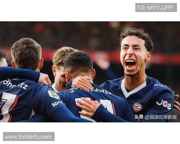 埃因霍温对阵米兰的巅峰对决两队历史交锋回顾与赛前分析 埃因霍温对阵米兰的巅峰对决两队历史交锋回顾与赛前分析